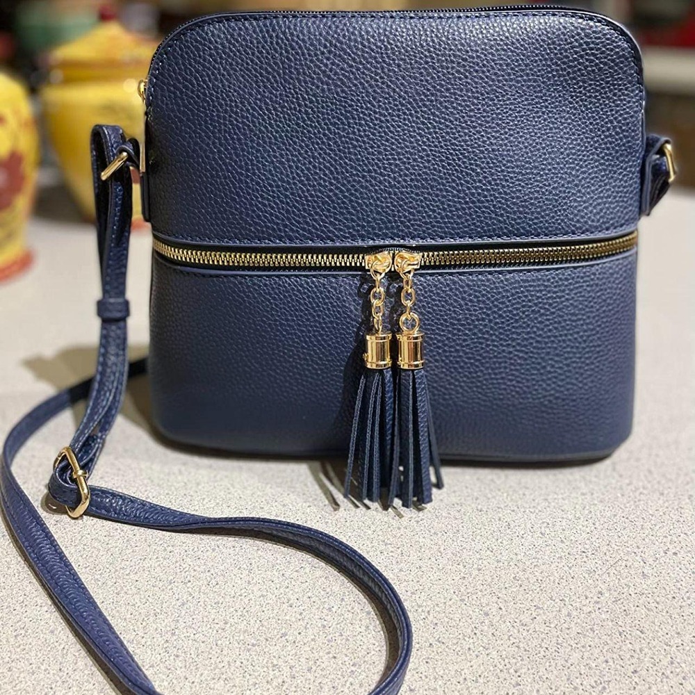 💙 NAVY BLUE TASSEL CROSSBODY BAG 💙